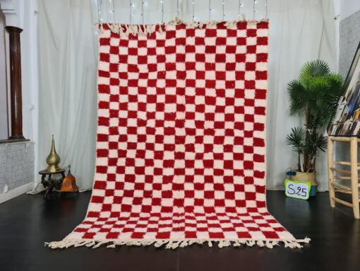 White & Red Wool