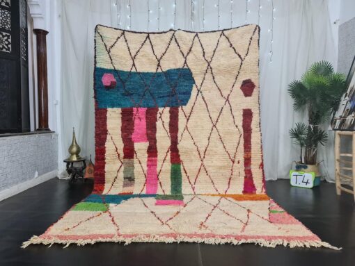 OUAD - Artistic Triabal Rug - Handmade Boujaad Rugs