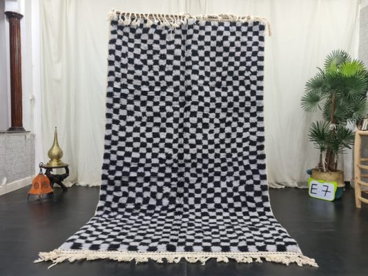 JIHAN- Black and Gray Rug - Moroccan Woven Rug