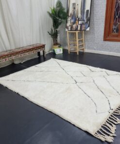 Geometric Beniourain Rug