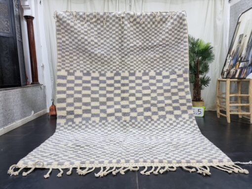 AFIFA - Gray and White Rug - Moroccan Beni Ourain Carpet 6x9