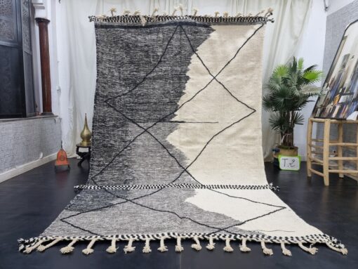 VOLKA- Abstract Berber Carpet - Zanafi Kilim Rug 6x10