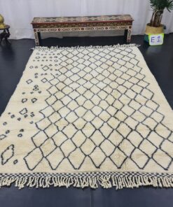 Moroccan Handmade Carpet-White And Black Rug
