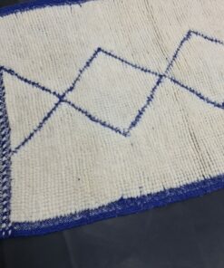 Geometric White And Blue Rug