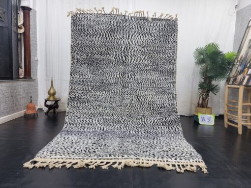Dotted Black And White Rug