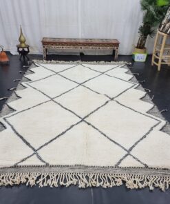 Geometric White And Black Rug