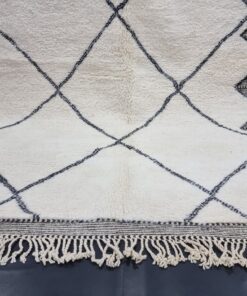 Geometric White And Black Rug