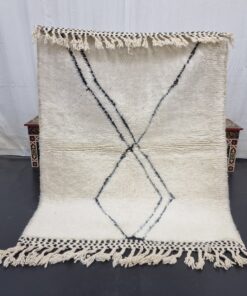 Geometric Off White And Black Rug