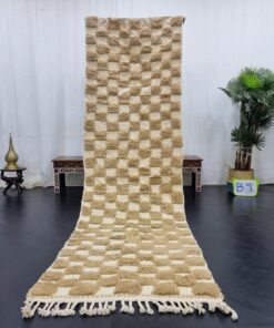 White And Beige Runner