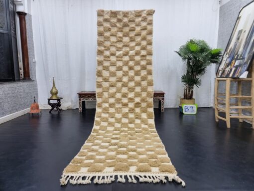 White And Beige Runner