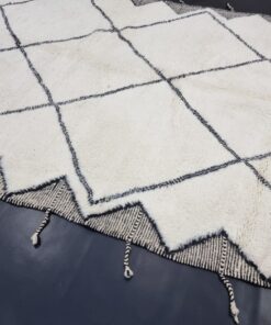 Geometric White And Black Rug