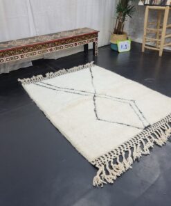 Geometric Off White And Black Rug