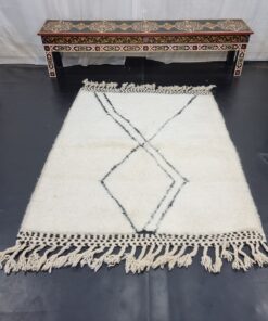 Geometric Off White And Black Rug