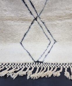 Geometric Off White And Black Rug