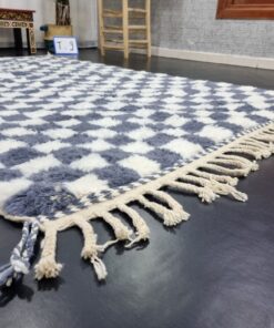 ,White And Spruce Blue Rug