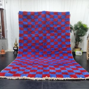 checkered rug