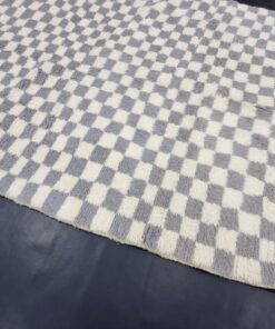 Checker 5x8 Rug