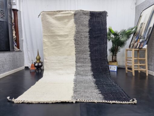 Black And Gray Carpet