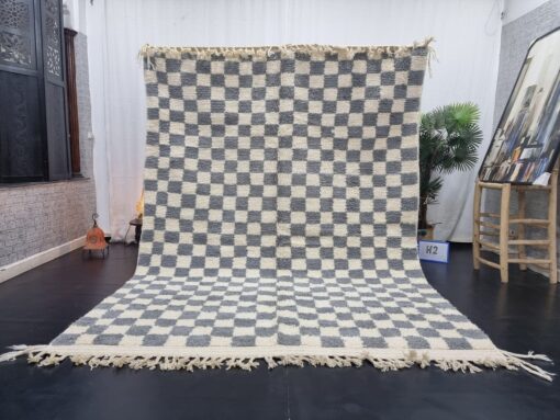 Gray And White Wool Rug
