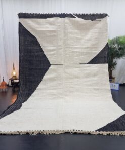 Black And White Flat Rug