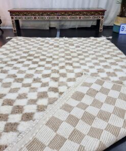 Beige 5x8 Rug