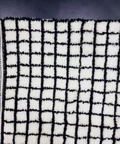 Black And White 7x9 Rug