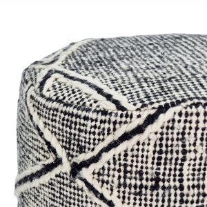 Zigzag black white pouf
