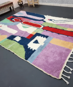 white and Purple Rug