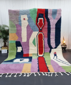 white and Purple Rug