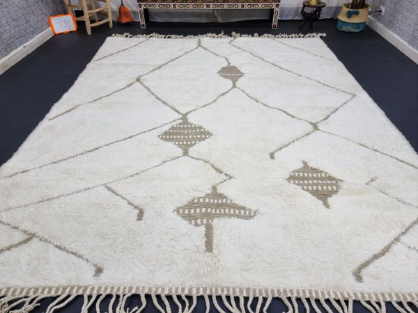 off white and tan rug