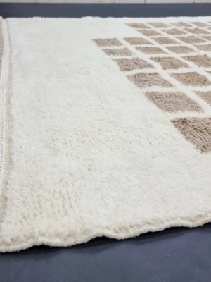 beige and off white rug