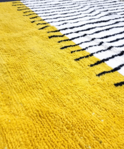 Unique Yellow and White Rug