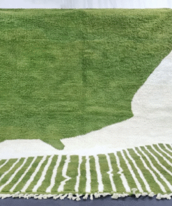 Unique Green and White Rug