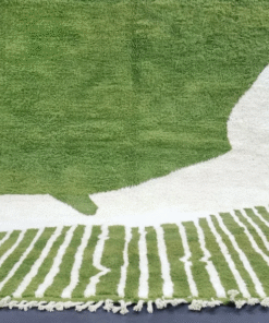 Unique Green and White Rug