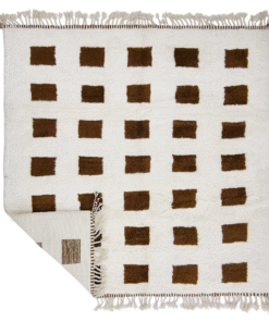 Gorgeous White and Brown Rug