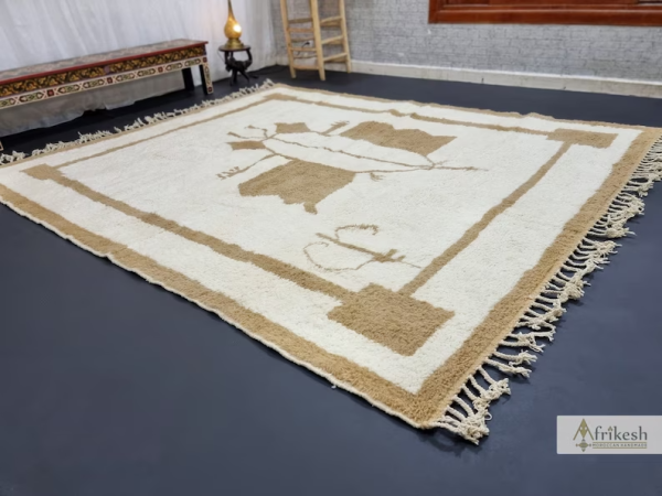 Moroccan White and Beige Rug