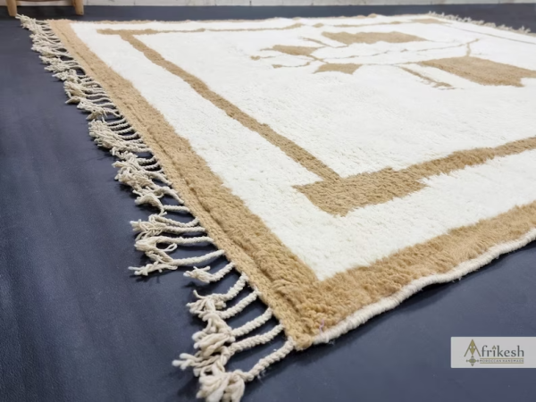Moroccan White and Beige Rug