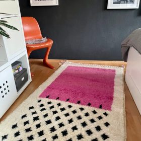 DALIA – Pink & White Carpet-Moroccan Beni Ourain Dotted Custom Rugs
