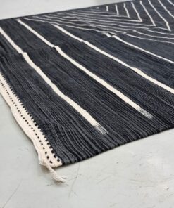 Black & White Berber (5)