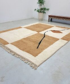 Pale Brown & White (4)