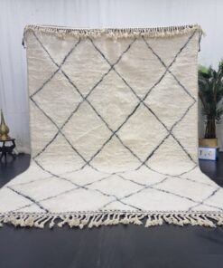 LASEEF – Classic White And Black Moroccan Rug – Beni Rugs
