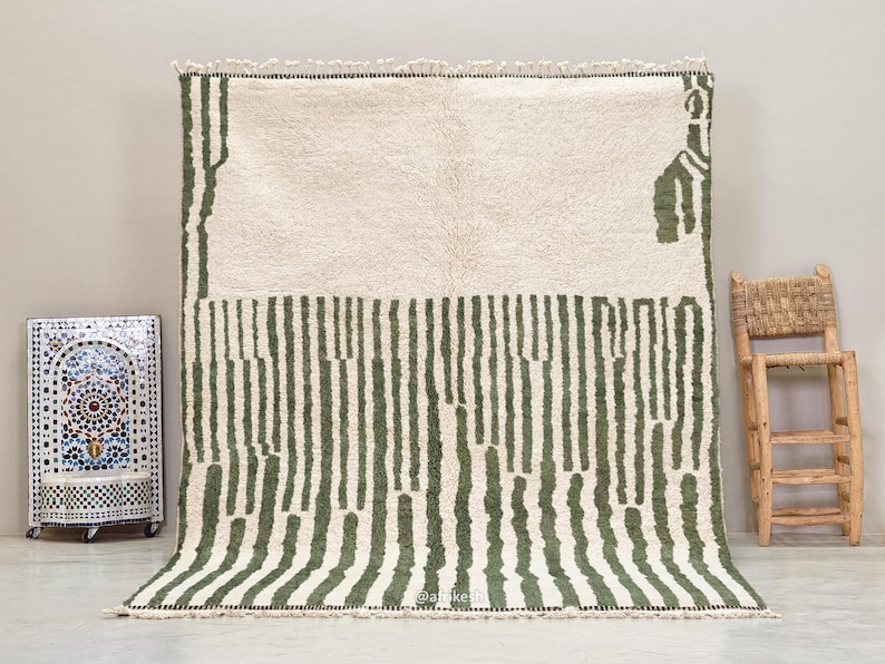 Ahlam– Green and White Striped Rug | Moroccan Beni Ourain Rug – Custom Sizes