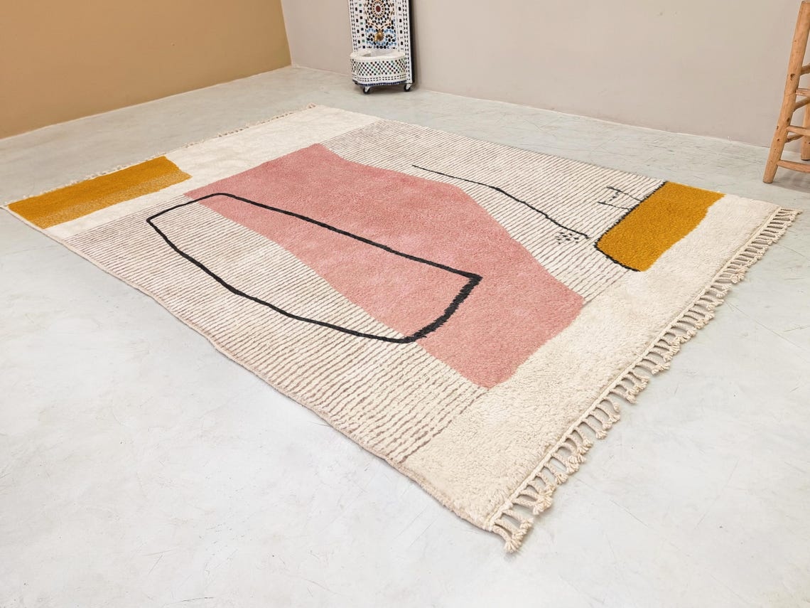 AMAYAS – Pink And White Rug – Beni Ourain Abstract Custom Rug - Image 3