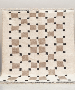 Amud – Moroccan Beni Ourain Rug Beige and White – Custom Geometric Berber Rug