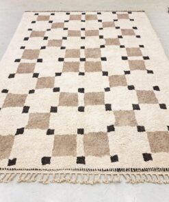 Alternative view of Amud – Moroccan Beni Ourain Rug Beige and White – Custom Geometric Berber Rug