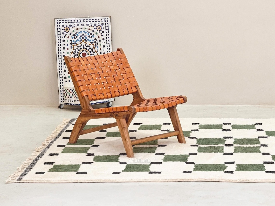 Amud – Moroccan Beni Ourain Rug Green and White – Custom Geometric Berber Rug - Image 8