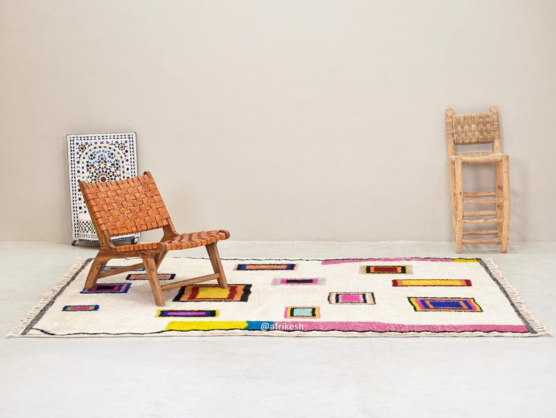 Assirem – White & Pink Rug– Beni Ourain Geometric Custom Rug - Image 3