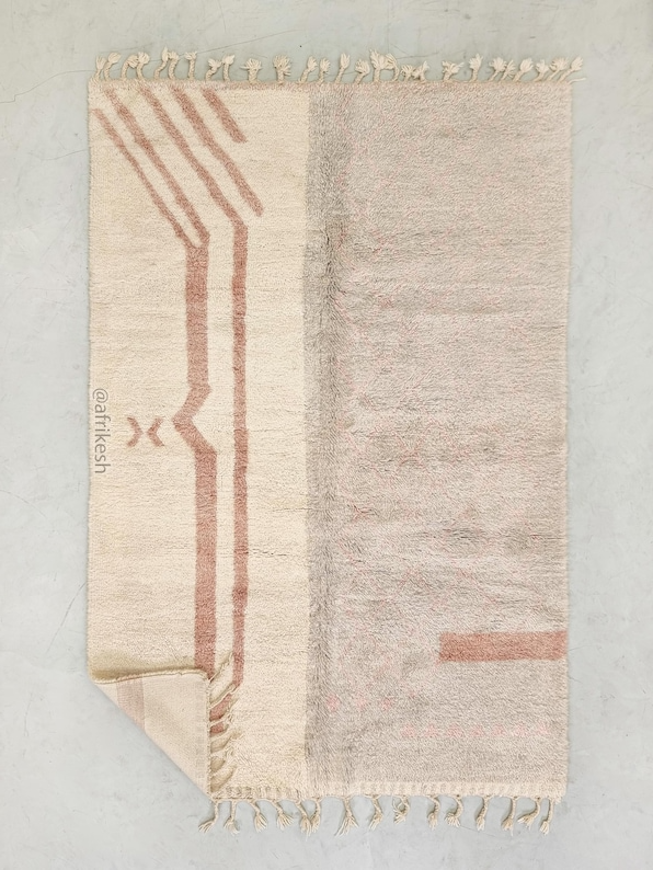 Idir– White and Pink Rug | Moroccan Beni Ourain Striped Carpet– Custom Sizes