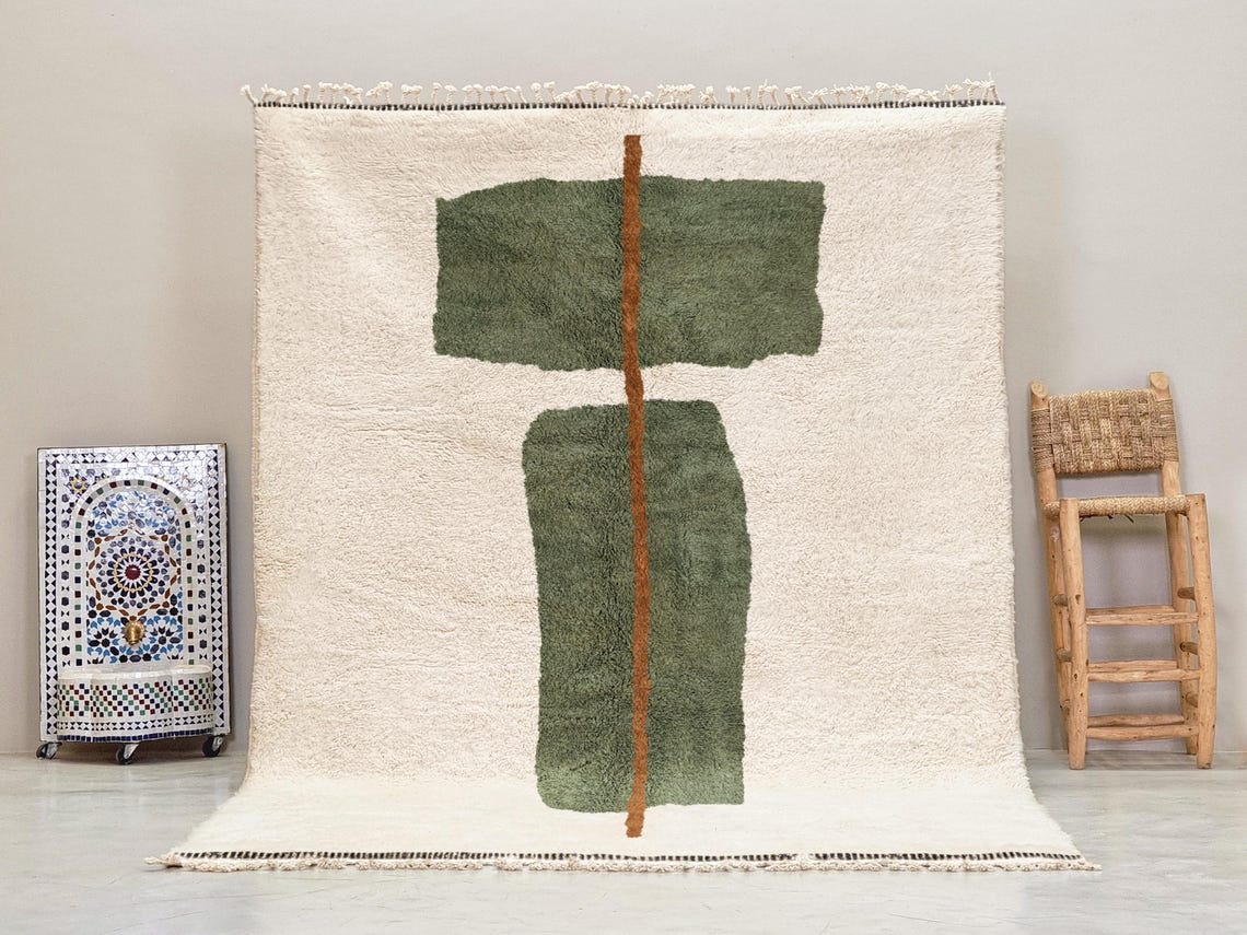 Jawhara– Green and White Rug – Beni Ourain Abstract Custom Rug - Image 2