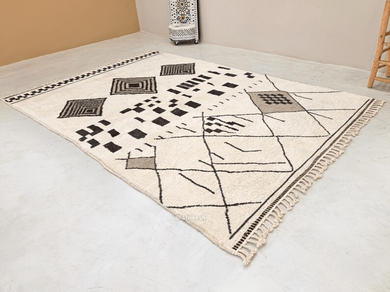 Laleh– Moroccan Beni Ourain Rug Black and White – Custom Geometric Rug - Image 2